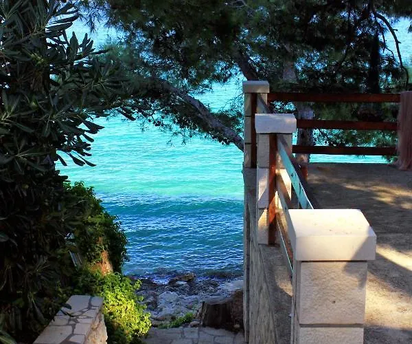 And By The Sea Lumbarda, Korcula - 9272